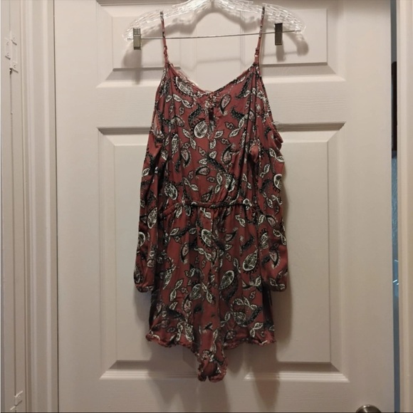 Charlotte Russe Mixed Clothing Bundle Crop Tops Dress Off Shoulder Tops Size L - Picture 6 of 9